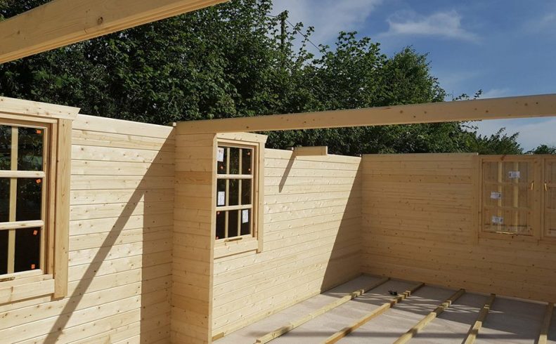 Ultimate Log Cabin Buying Guide 2022 Uk S No 1 Log Cabin Supplier